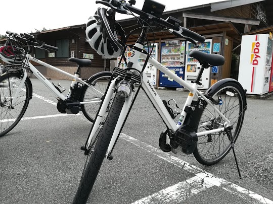 サイクリングツアーガイドで使用しているEbikeの写真