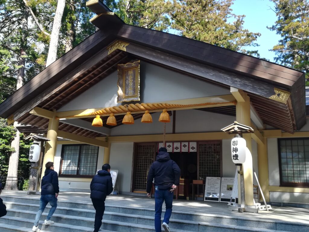 頭之宮四方神社へ参拝