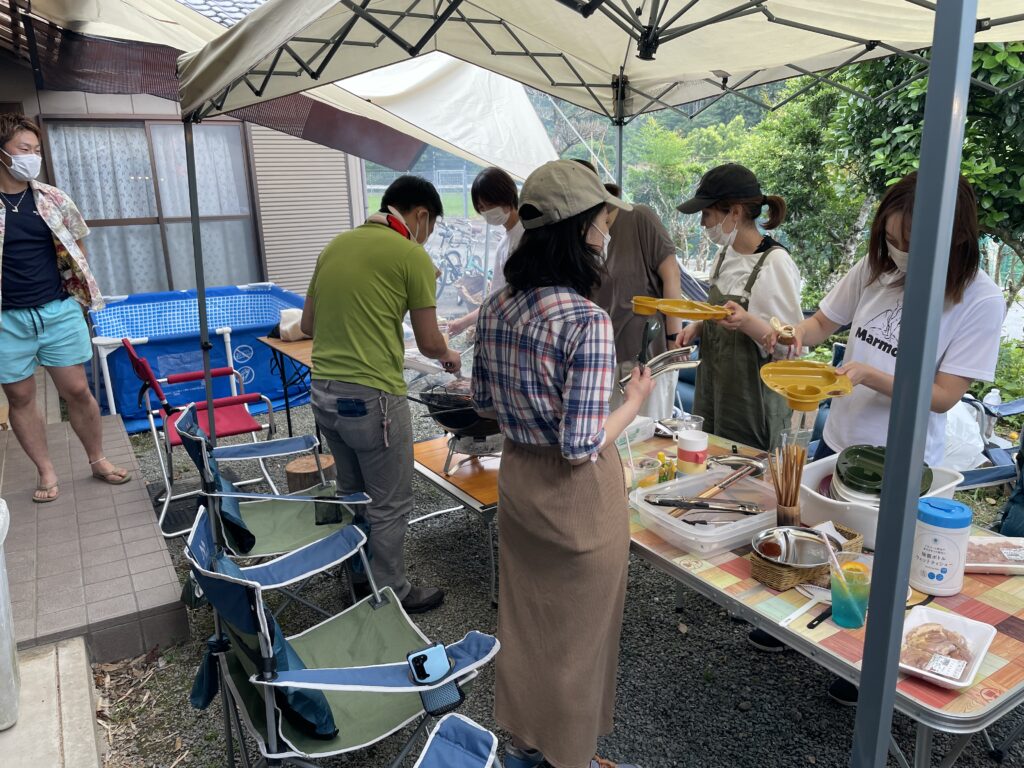 プランクBBQ、三重県伊勢周辺で友達同士で一軒家貸切バーベキューなら一軒家ゲストハウス 民泊三吉