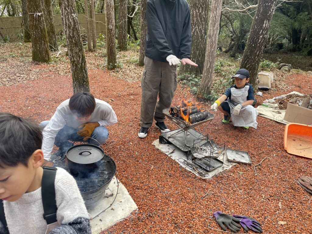 焚き火で調理