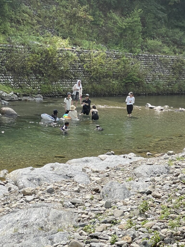 2025体験ハウスみよしの川遊び手ぶら日帰りBBQを女子友同士
